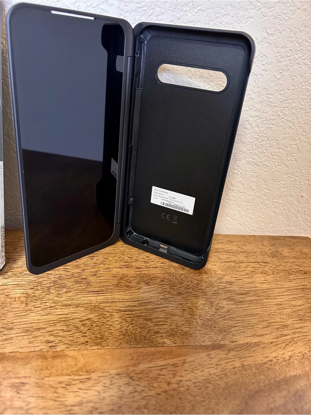 *Open box* LG Dual Screen Case for LG V60 ThinQ 5G Phone - Black WITH MAGNETIC D